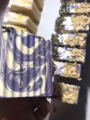 Lavender And Oatmeal Goat Milk Soap