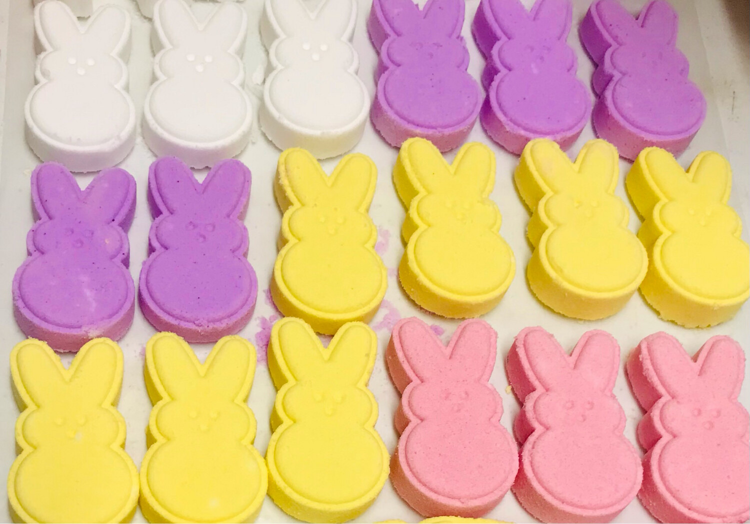 Peep Bath Bombs