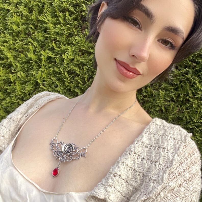 🌹Victorian Rose Necklace