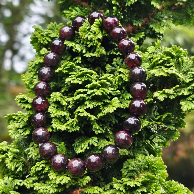 Garnet Bracelet 8mm