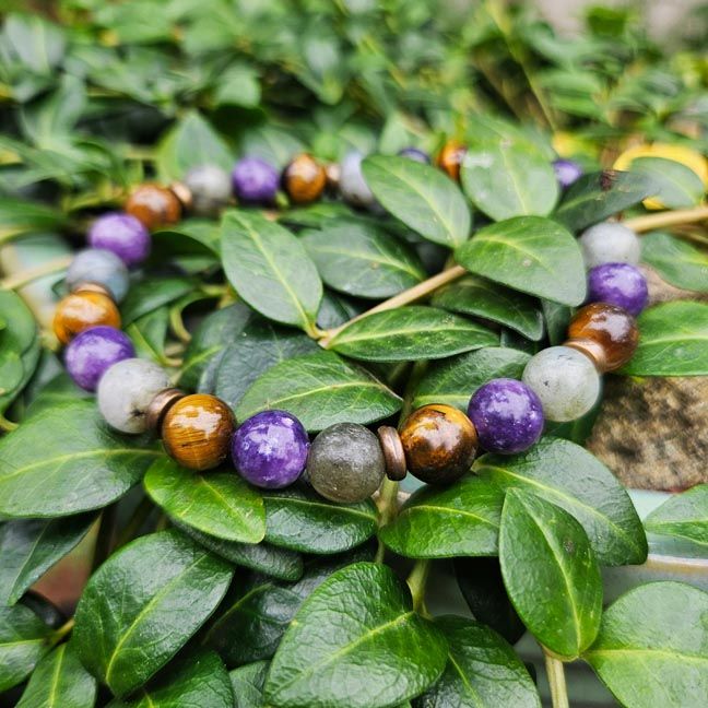 Labradorite, Lepidolite and Tiger Eye Bracelet