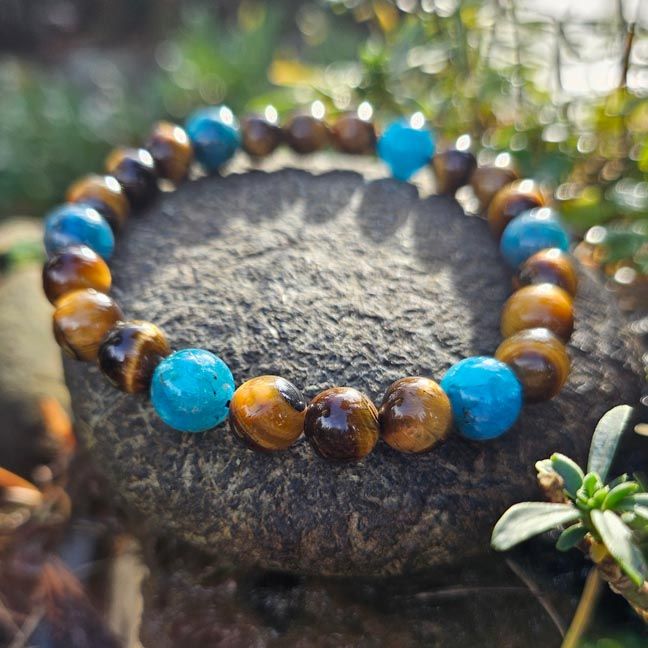 🐅Tiger Eye and Blue Apatite Bracelet