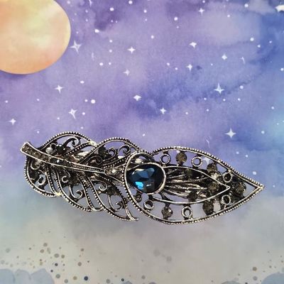 🪶Sapphire Feather Hair Barrette​