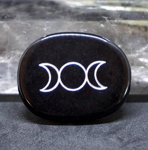 🌓Triple Moon Engraved Palm Stones in Obsidian