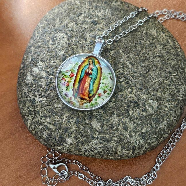 🌹Virgin of Guadalupe Pendant