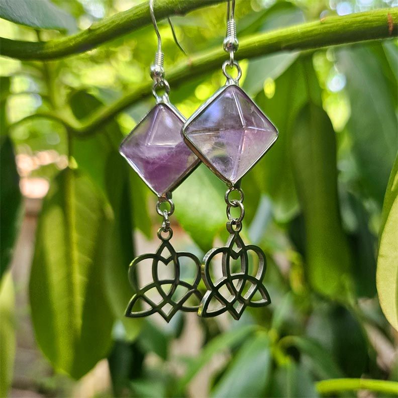 ☘️Celtic Heart Knot Earrings in Amethyst