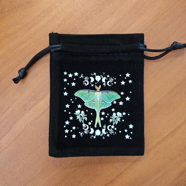 🌙Luna Moth Drawstring Velveteen Pouches