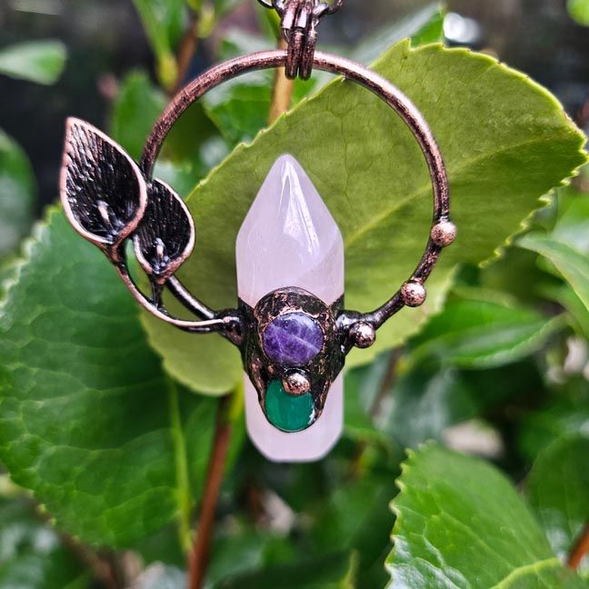 💗Calla Lily  and Rose Quartz Pendant