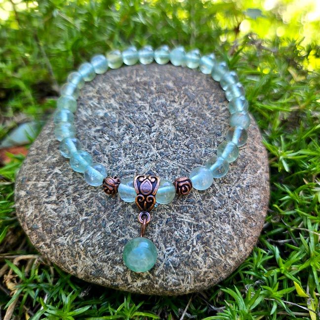 🌹 Rose of Clarity – Green Fluorite Bracelet
