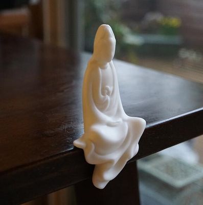 🧘‍♀️Kuan Yin Porcelain Figurine