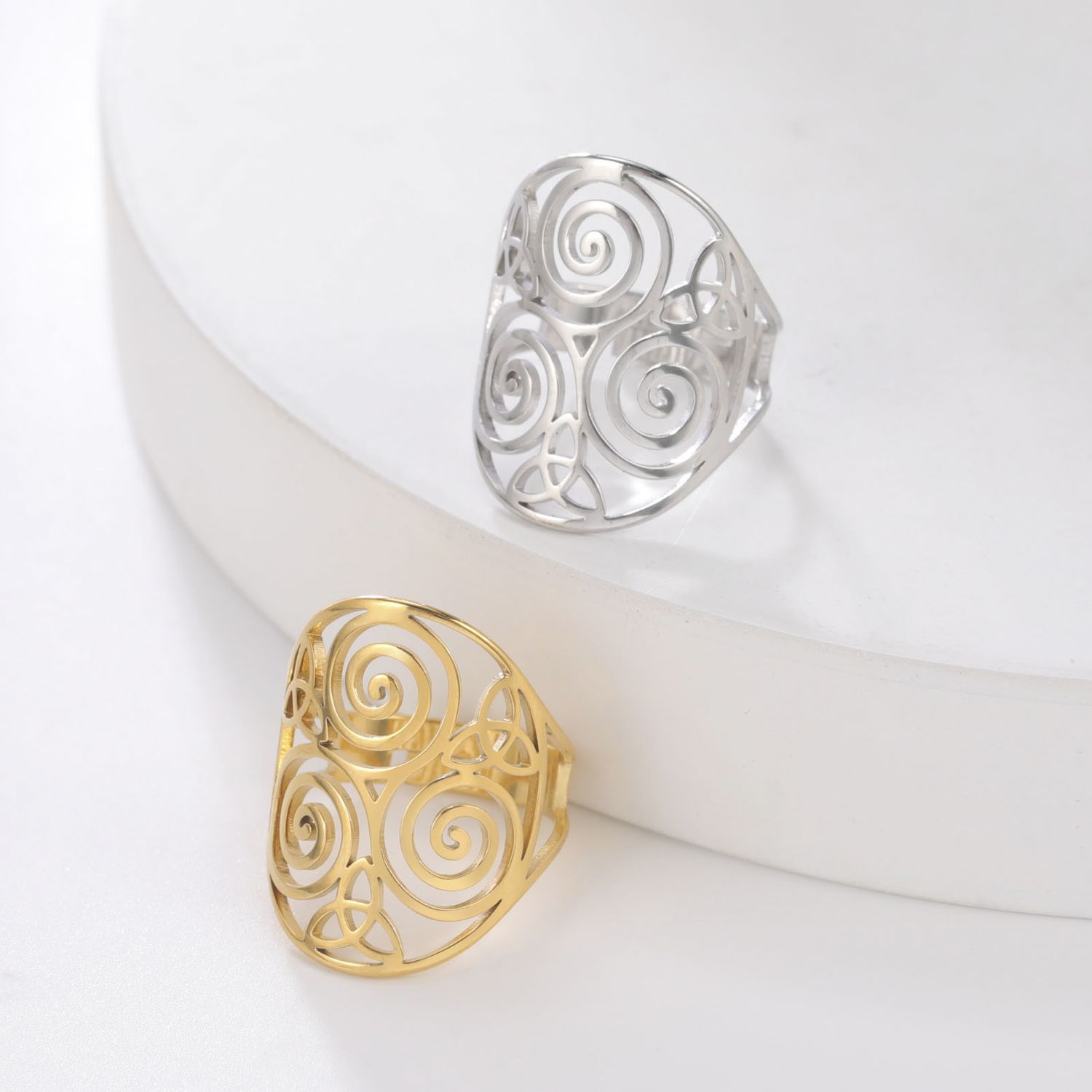 ☘️​Triskele Ring