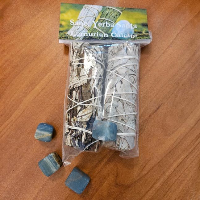 🔵 Lemurian Light – Smudging Bundle for Starseed Awakening