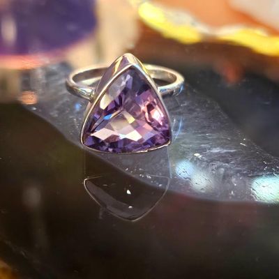 🍇 Lilac Amethyst Faceted Sterling Silver Ring — Size 5.5
