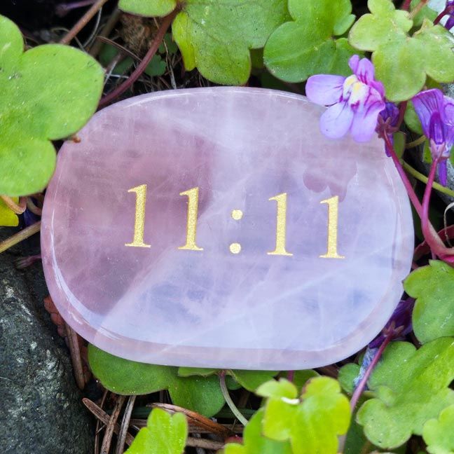 💗 11:11 in Rose Quartz Palm Stone