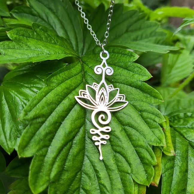 🕉️Unalome Lotus Pendant