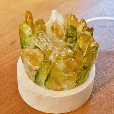 🌟Heart of Abundance Crystal Light