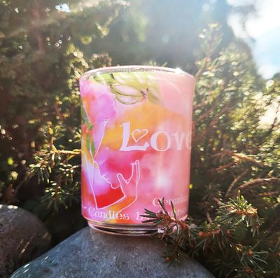 Love organic soy candle with Rose Geranium and Divine Union artwork for heart opening and emotional harmony.