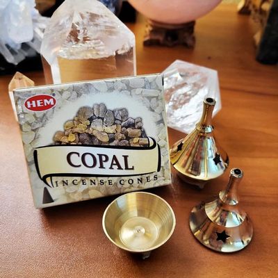 🔆 Copal Incense Cones