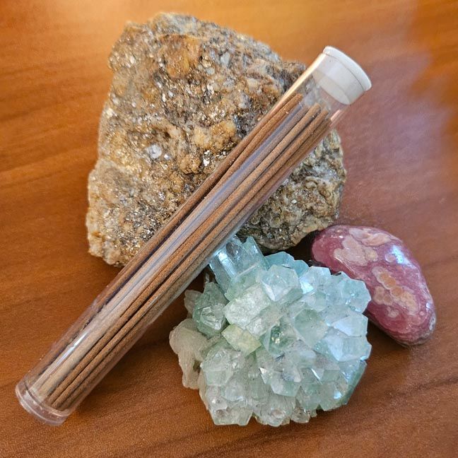 🎐 Japanese Incense Sticks