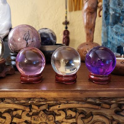 40mm Colored Crystal Ball — With Wooden Stand