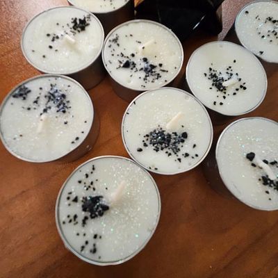 Shungite Organic Soy Candle for Protection, Grounding &amp; Energy Cleansing