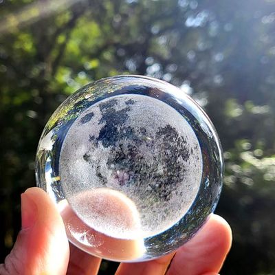 Moon Lamp – Golden Glow Sphere