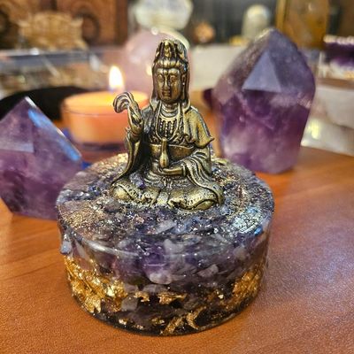 Handmade Kuan Yin Altar Figurine with Amethyst &amp; Gold Leaf