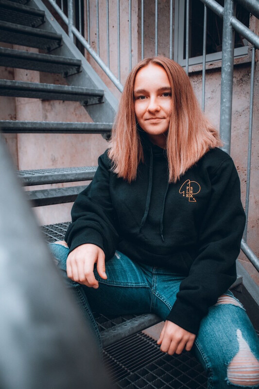 Kapuzen-Sweatshirt königlich