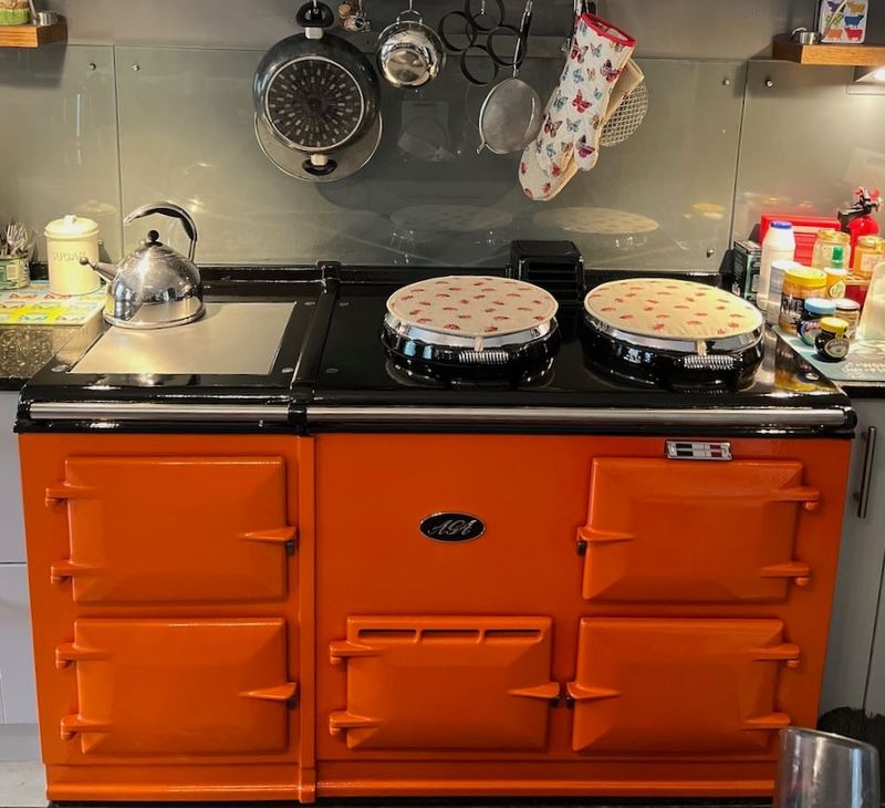 4 Oven Refurbished Aga Cooker (Orange)