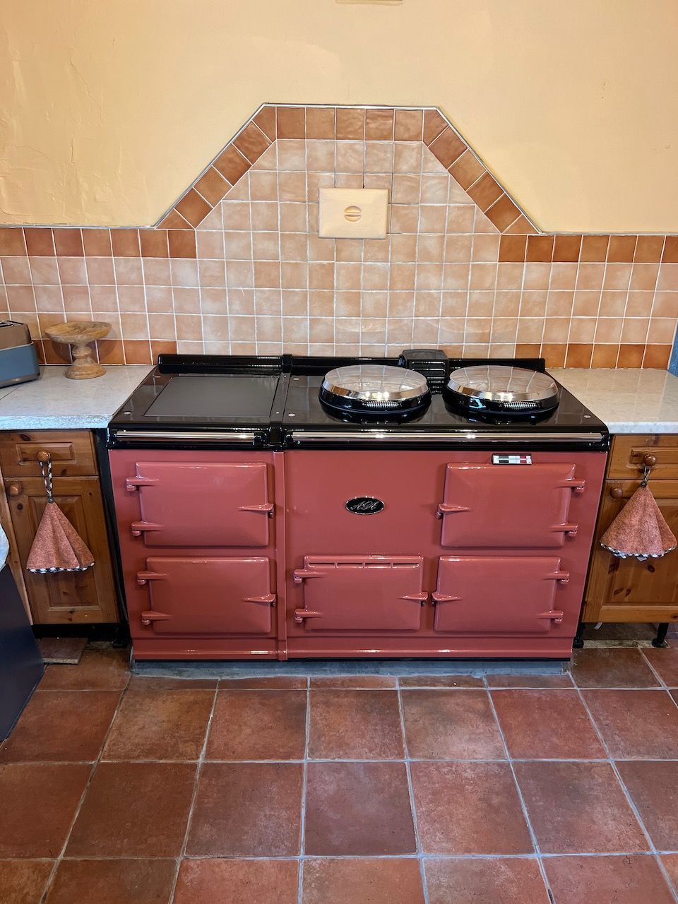 4 Oven Refurbished Aga Cooker (Terracotta)