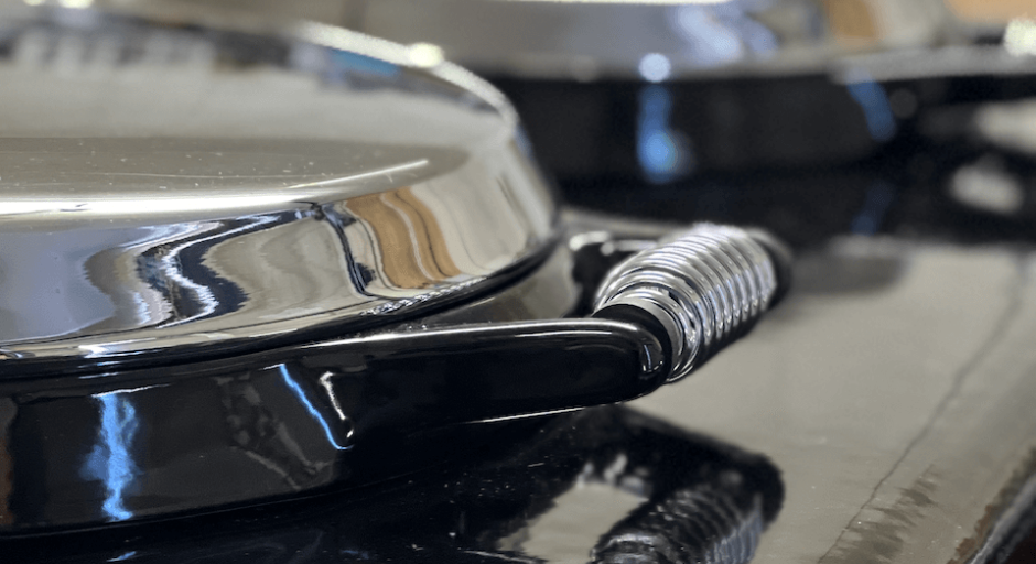 2 Oven Refurbished Aga Cooker (Tunnocks Red)