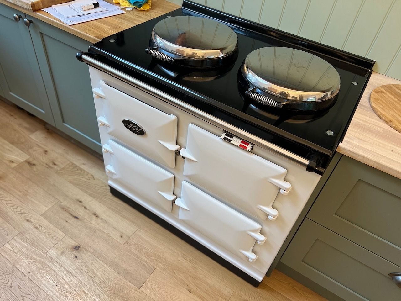 3 Oven Refurbished Aga Cooker (White)