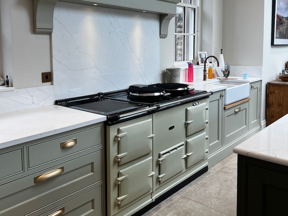 4 Oven Refurbished Aga Cooker (French Grey) 4 Oven Refurbished Aga Cooker (French Grey)