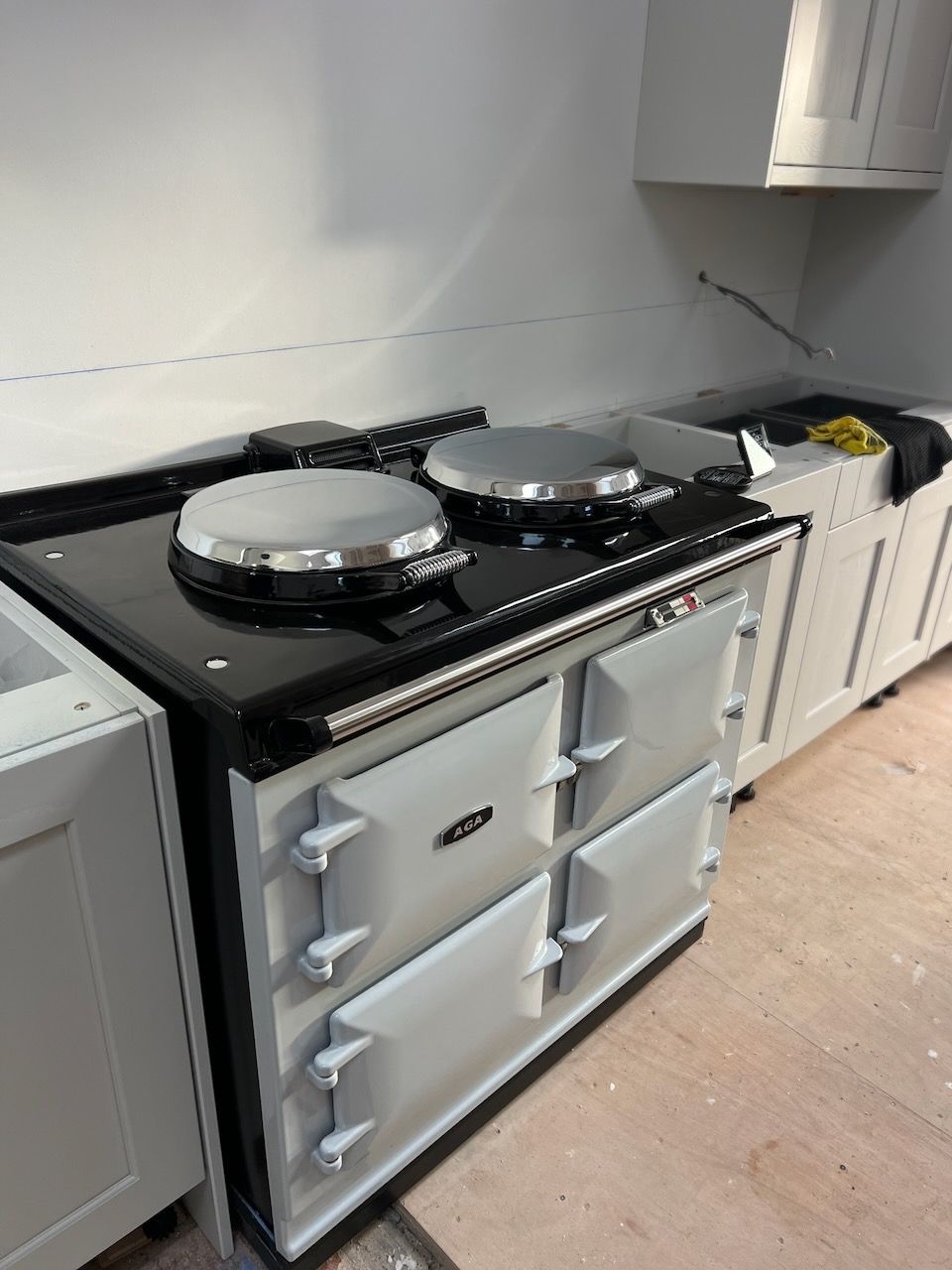 3 Oven Refurbished Aga Cooker (Pearl Ashes)