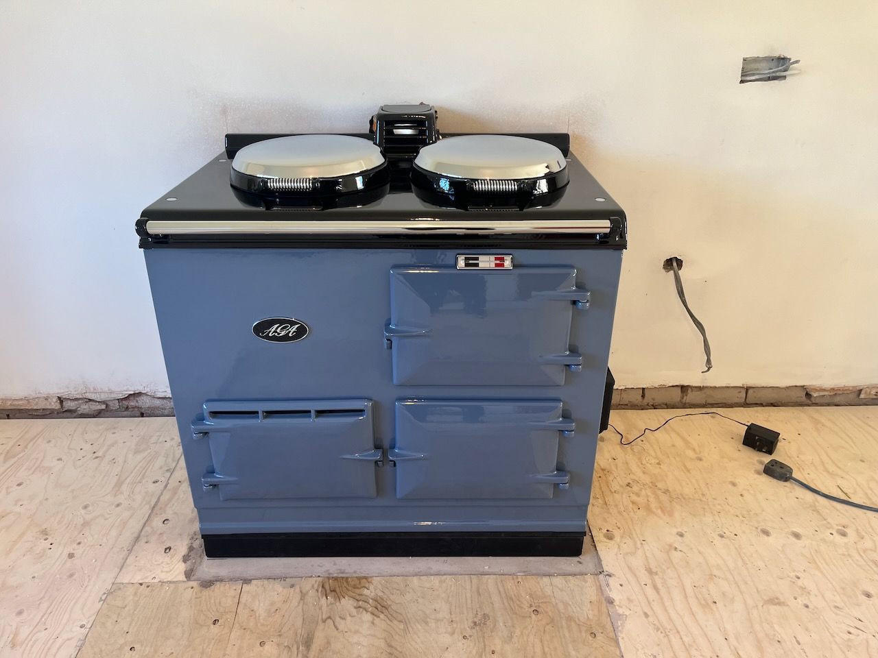 2 Oven Refurbished Aga Cooker (Dartmouth)