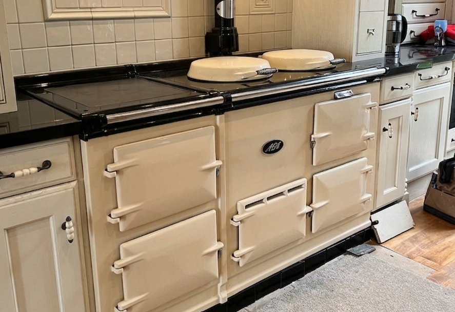 Reconditioned Aga Cooker | 4-Oven Gas | 5-Year Warranty | Saltire Cookers