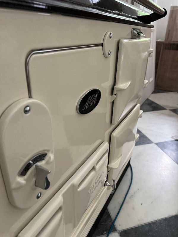 2 Oven 'Classic' Aga Cooker - with Original Front (White Tie)