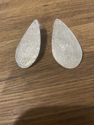 Textured Teardrops