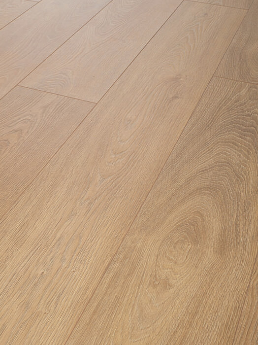Caixa de 2'131 m2 de parquet laminat SWISS SYNC CHROME V4 8 mm. -KRONOSWISS-