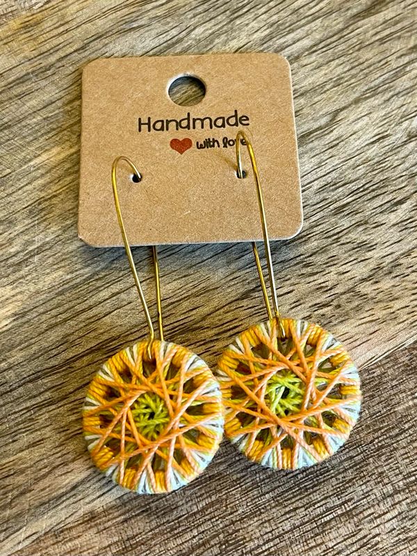 Zwirnknopf Ohrring Hänger