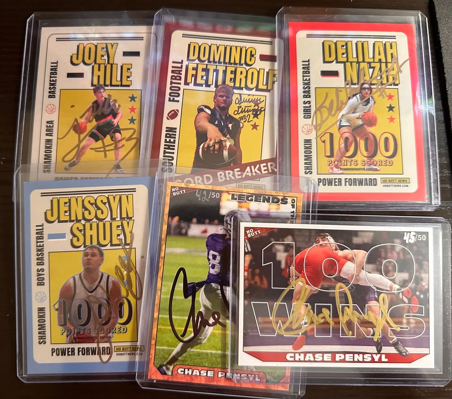 Gold Foil Series One Ripper 6-Pack (Some packs contain autographs!)