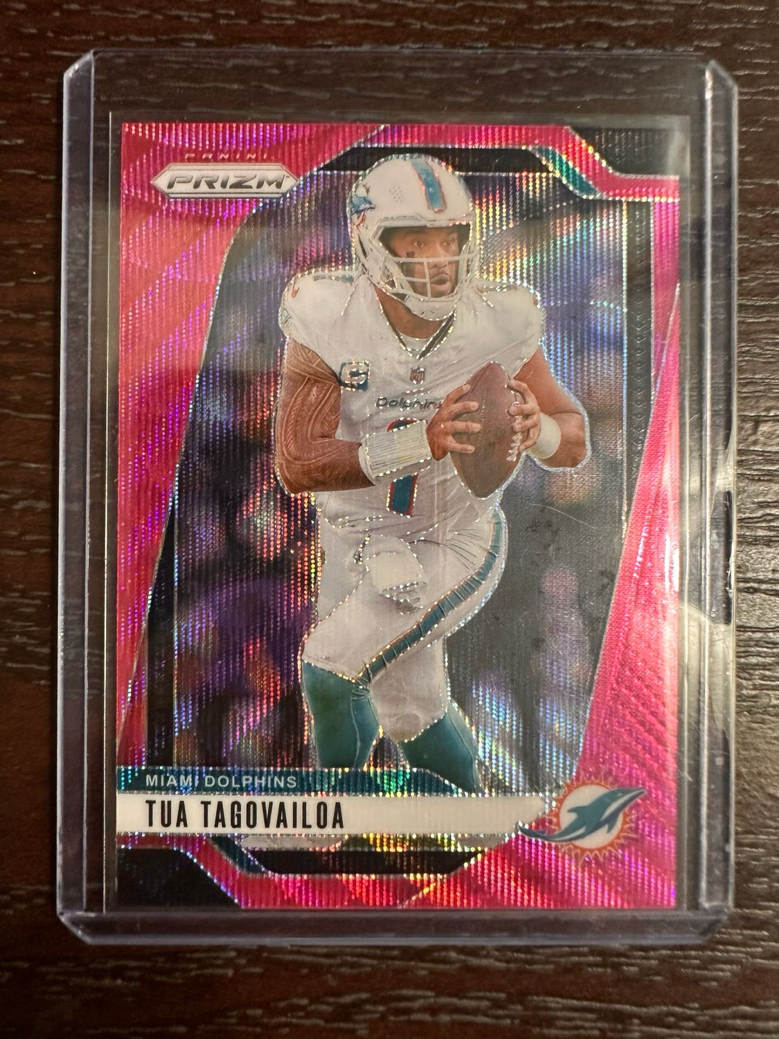 TUA TAGOVAILOA (Dolphins) Pink Prizm No. 175 (FREE SHIPPING)