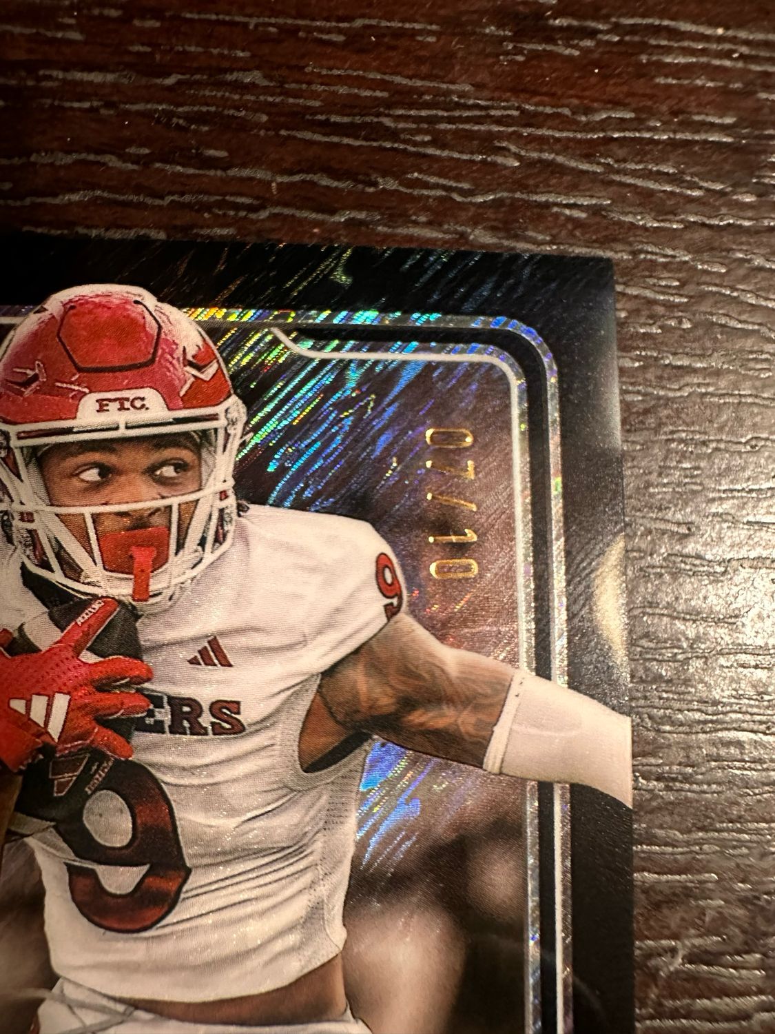 Ian Strong Black Inscription Auto /10