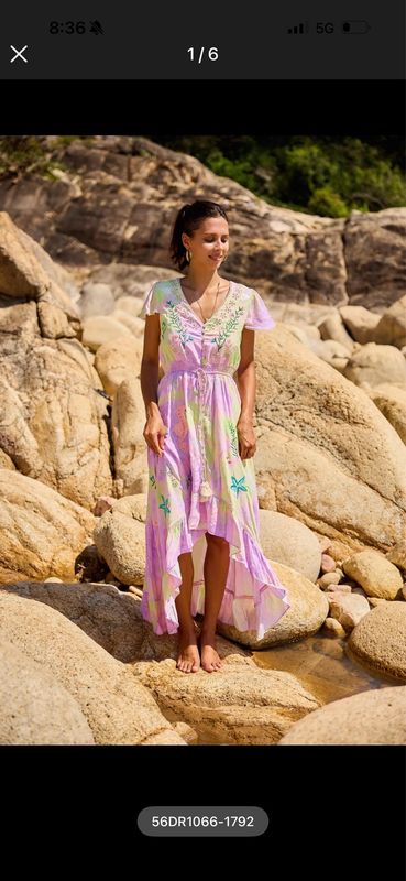 Vestido lila bordado caballito de mar