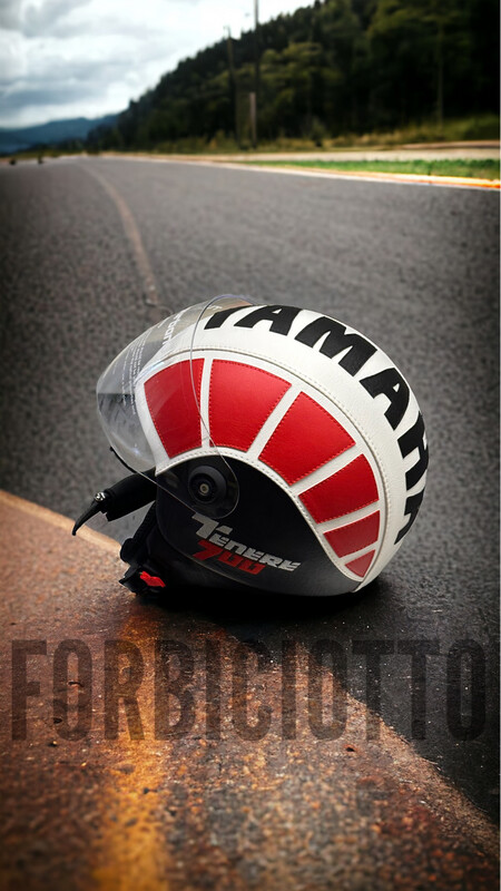Casco Yamaha in pelle Tenere 700