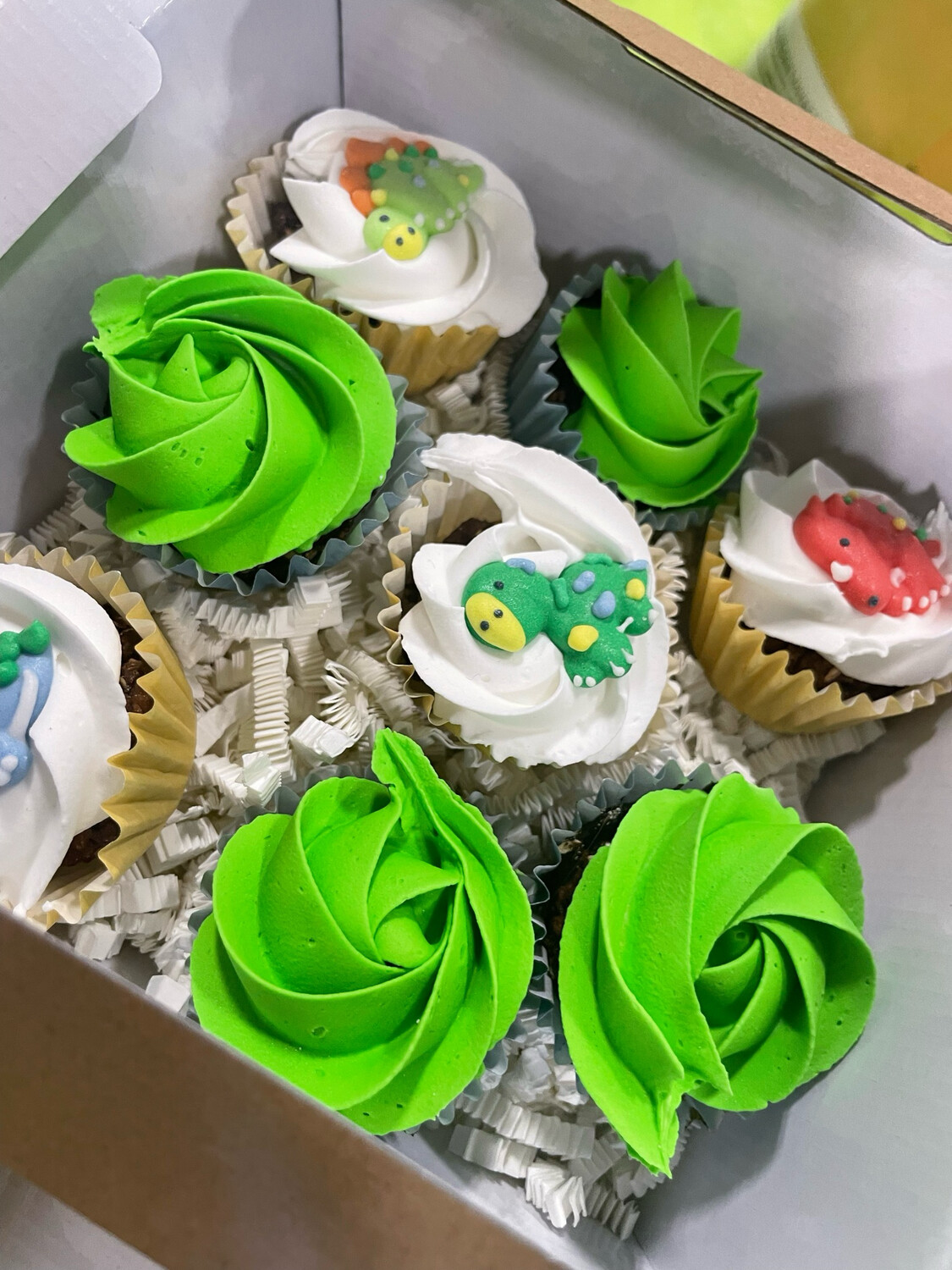 dino cupcakes