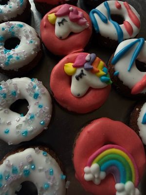 unicorn dinky doughneighs