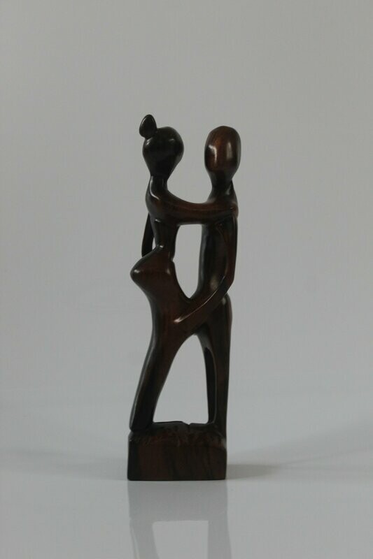 Couple Sculpture