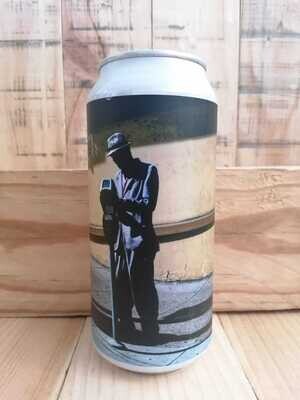 Akia Tricolon 44 cl. Akia Tricolon 44 cl.