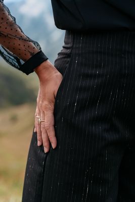 PANTALONE NERO GESSATO ISYOU PANTALONE NERO GESSATO ISYOU